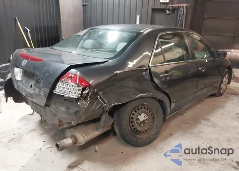 2007 Honda Accord 2.4 Lx z USA, uszkodzony, nr VIN 1HGCM56417A077250